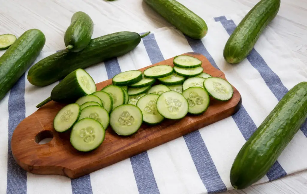 cucumber water